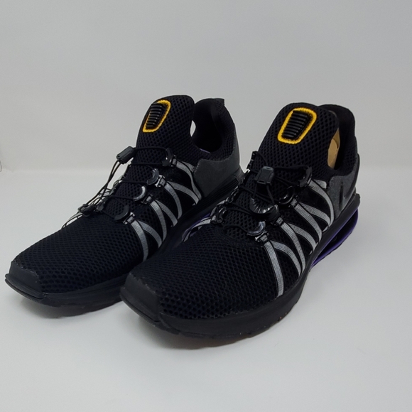 Nike Other - Nike Men's Shox Gravity Ankle-High Running Shoe 